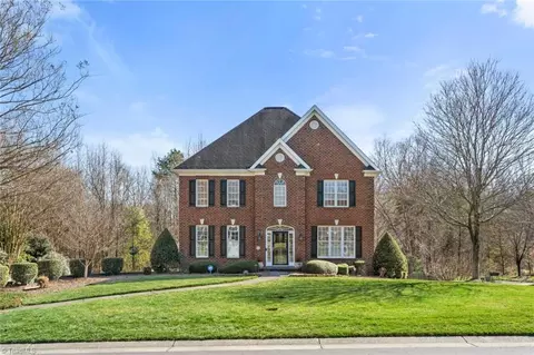 2028 Rossmore Rd, Clemmons, NC 27012