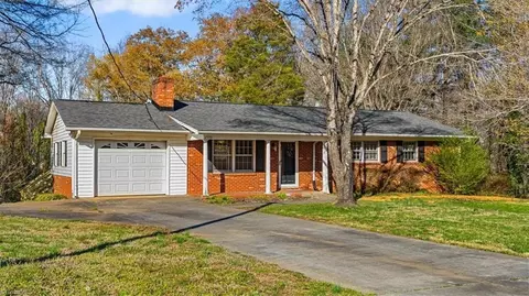 2509 Berry St N, Germanton, NC 27019