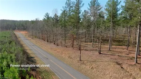 1 Carson Rd, Cleveland, NC 27013