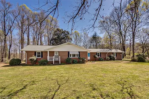 5529 Randleman Rd, Randleman, NC 27317
