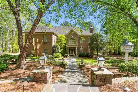 3507 Bromley Wood Ln, Greensboro, NC 27410