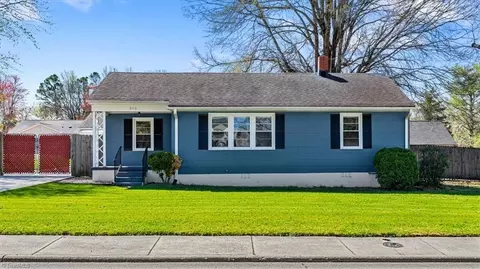 515 Vandalia Rd W, Greensboro, NC 27406