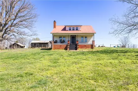 115 Wright Dairy Rd, Reidsville, NC 27320