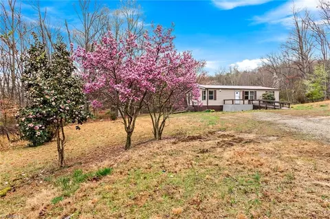 920 Oakley Ridge Rd, North Wilkesboro, NC 28659