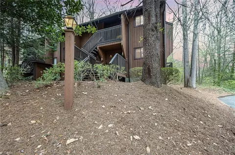 158 Cedar Lake Trl, Winston Salem, NC 27104