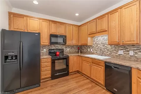 Kitchen - 384 Northbridge Dr, High Point, NC 27265 photo 3 of 5