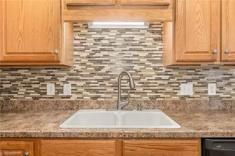 Kitchen - 384 Northbridge Dr, High Point, NC 27265 photo 4 of 5