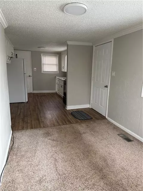 2207 Haystack Rd, Mount Airy, NC 27030 photo 10