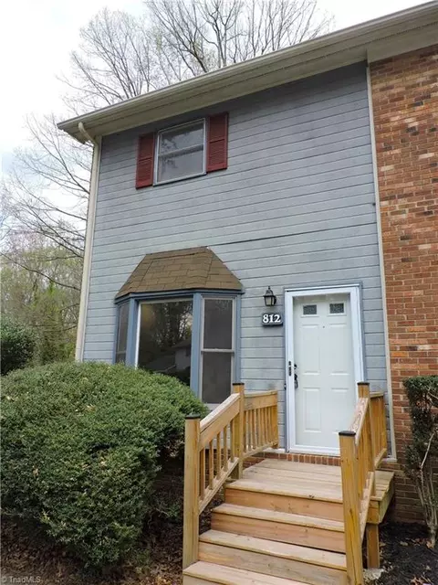 812 Brickwood Ct, Winston Salem, NC 27127