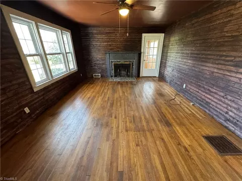 373 Mountain View Rd, King, NC 27021 photo 18