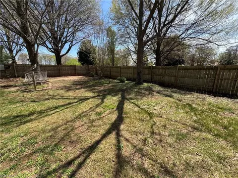 373 Mountain View Rd, King, NC 27021 photo 14