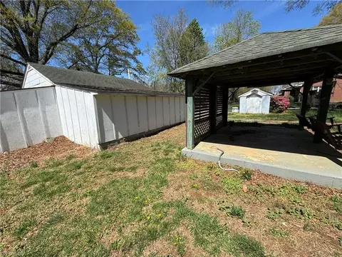 373 Mountain View Rd, King, NC 27021 photo 6