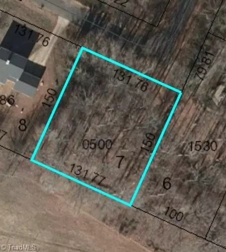 267 Iroquois Trl, Lexington, NC 27295