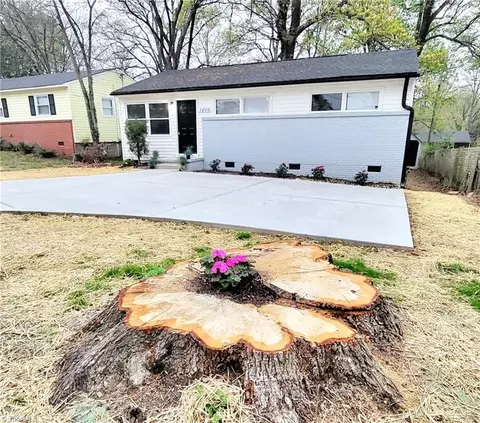 1406 Dorsey St, Greensboro, NC 27407