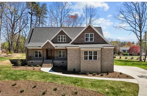 5321 Mckinney Ct, Walkertown, NC 27051