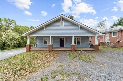 305 Kivett St W, Asheboro, NC 27203