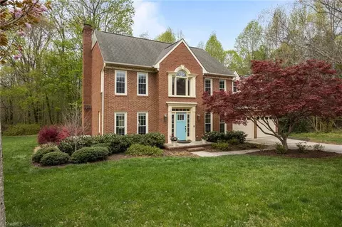 3600 Brookhaven Ct, Greensboro, NC 27406