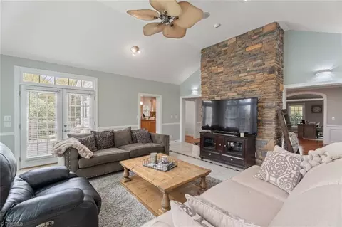 167 Springfield Dr, Advance, NC 27006 photo 14