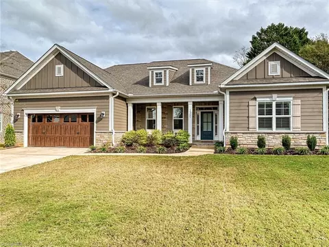 10521 Ardley Manor Dr, Mint Hill, NC 28227