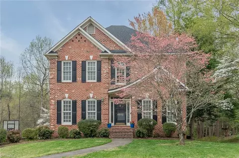 4010 Chadwyck Ct, Winston Salem, NC 27106