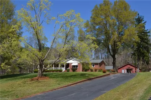 633 Bald Hill Loop, Madison, NC 27025