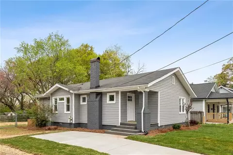 1105 Florida St W, Greensboro, NC 27403