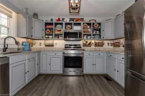 Kitchen - 4243 Hunters Run, Trinity, NC 27370 photo 1 of 3