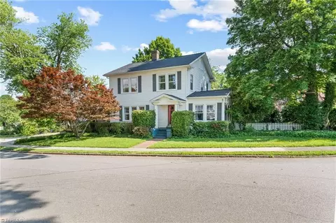 Exterior - 84 Hillcrest Dr, High Point, NC 27262 photo 6 of 13