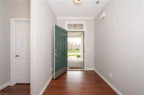 5925 Knowledge Dr, Clemmons, NC 27012 photo 5