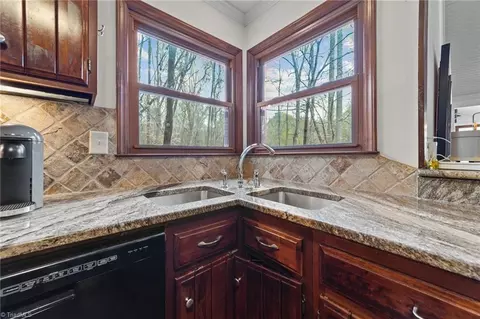4536 Peeples Rd, Oak Ridge, NC 27310 photo 9