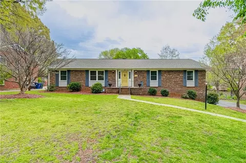 380 Lynhaven Dr, Winston Salem, NC 27104