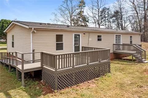 329 Reavis Rd, Harmony, NC 28634 photo 29