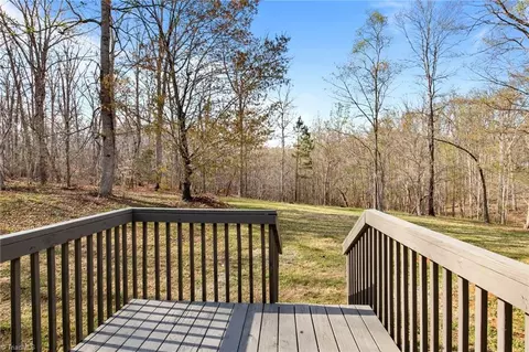 329 Reavis Rd, Harmony, NC 28634 photo 33