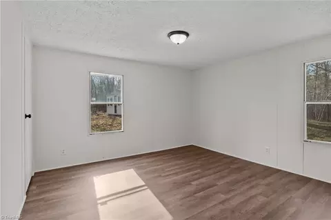329 Reavis Rd, Harmony, NC 28634 photo 25