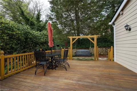 Exterior - 128 Laurel Pl, Bermuda Run, NC 27006 photo 3 of 7