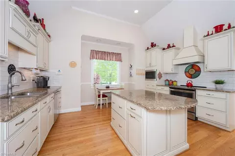 Kitchen - 128 Laurel Pl, Bermuda Run, NC 27006 photo 2 of 2