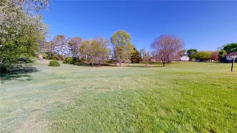 3555 Meadow Ct, Trinity, NC 27370 photo 19
