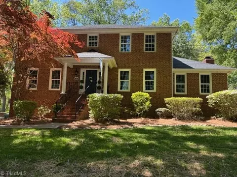 1912 Westheimer Dr, Clemmons, NC 27012