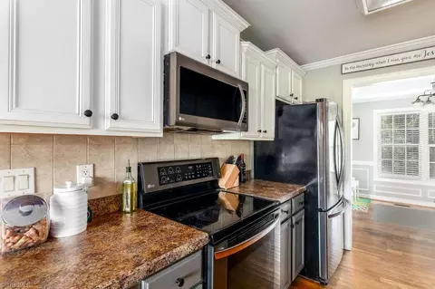 2924 Clear Ridge Dr, Trinity, NC 27370 photo 5