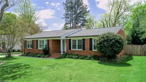 3011 New Hanover Dr, Greensboro, NC 27408