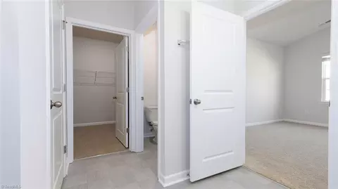 Entry Way - 1757 Post Oak Dr, Haw River, NC 27258 photo 5 of 6