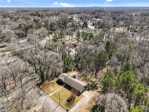 View/Area - 407 Pinecroft Ln, Spencer, NC 28159 photo 2 of 4