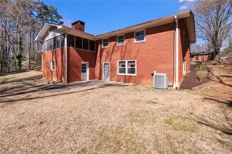 Exterior - 407 Pinecroft Ln, Spencer, NC 28159 photo 9 of 10