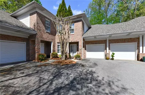 10 Indigo Lake Ter #N, Greensboro, NC 27455