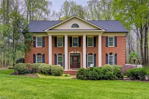 7902 Dorsett Downs Dr, Stokesdale, NC 27357