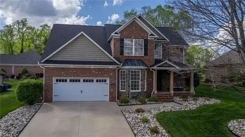 1620 Tredegar Rd, Kernersville, NC 27284
