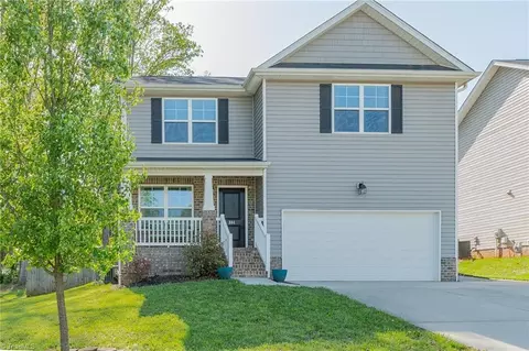 844 Prince Edward Rd, Kernersville, NC 27284