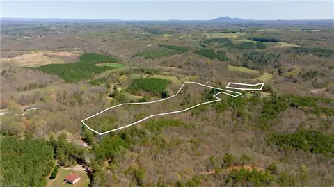 311 Phillips Rd, Dobson, NC 27017 photo 2