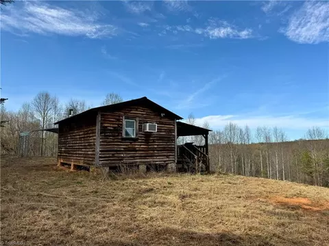 335 Phillips Rd, Dobson, NC 27017 photo 25