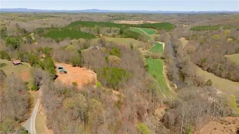 335 Phillips Rd, Dobson, NC 27017 photo 8